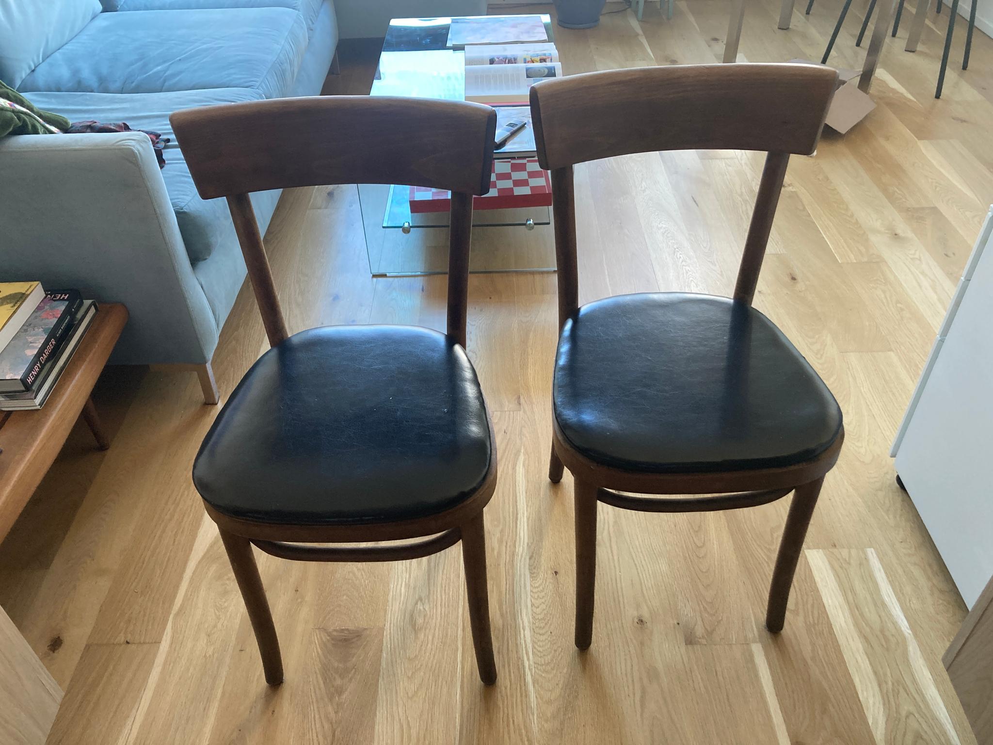 2  chairs